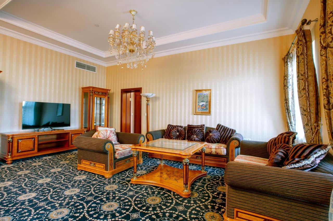 Shah Palace Luxury Museum Hotel Baku Exterior photo